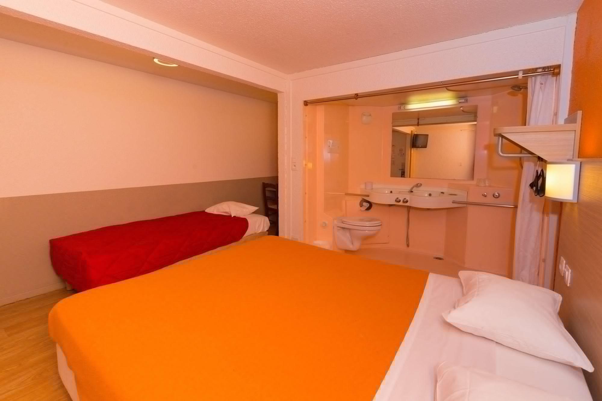 Premiere Classe Chantilly Sud Luzarches Chaumontel Exterior foto